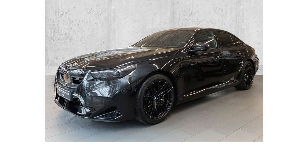 BMW M5 1.900 km 154.990 &euro; Hagen 58119