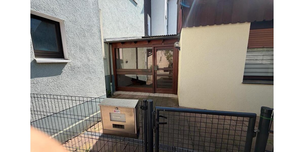 Erdgeschoßwohnung Hagen Hagen-Nord - 2 Zimmer, 90 m&sup2;, 950&euro; | Angebot:26356797