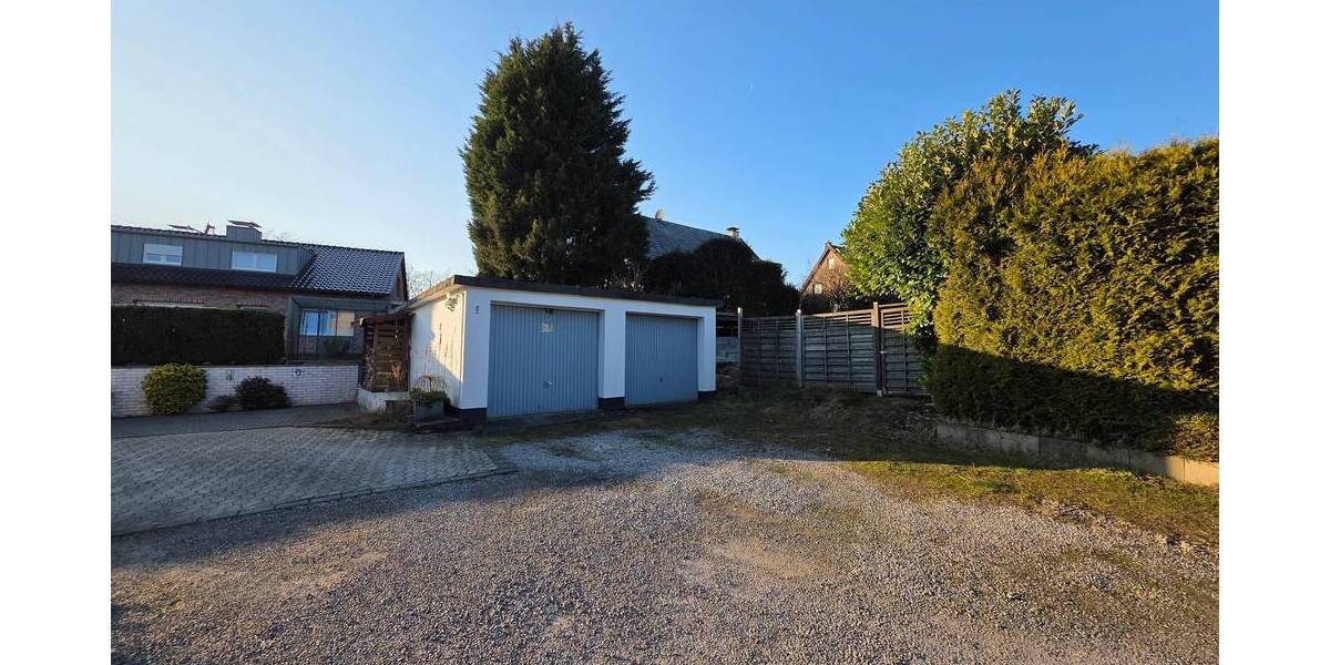 Mehrfamilienhaus, Wohnhaus Velbert Kostenberg - 9 Zimmer, 259 m&sup2;, 650.000&euro; | Angebot:25733904