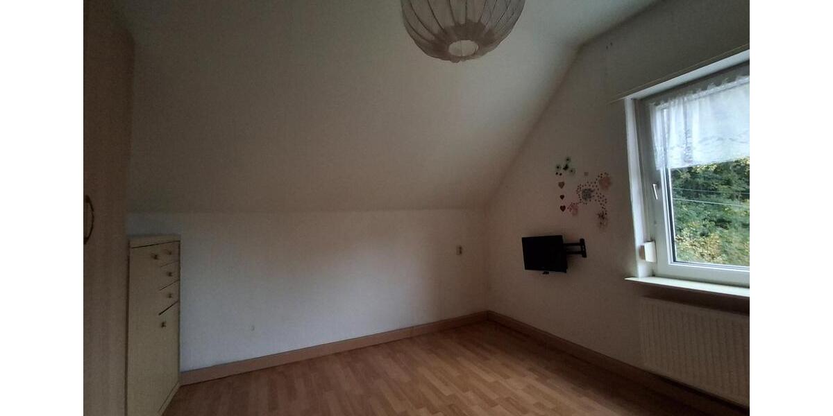 Einfamilienhaus Witten Rüdinghausen - 7 Zimmer, 174 m&sup2;, 599.000&euro; | Angebot:24663857