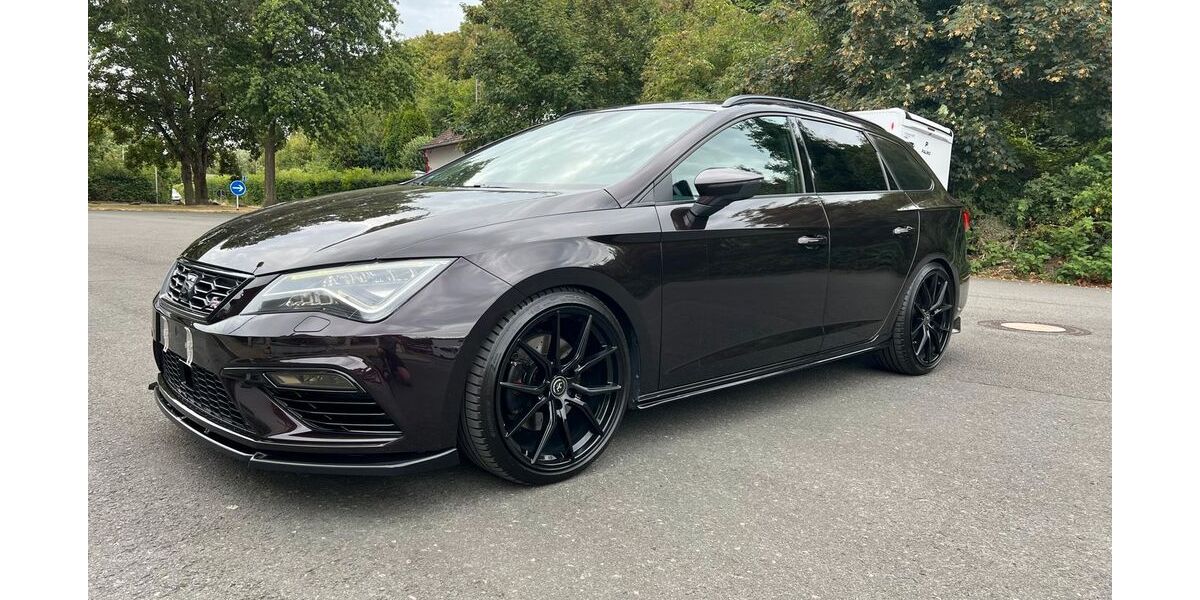 Seat Leon 148.840 km 15.900 &euro; Herne 44628