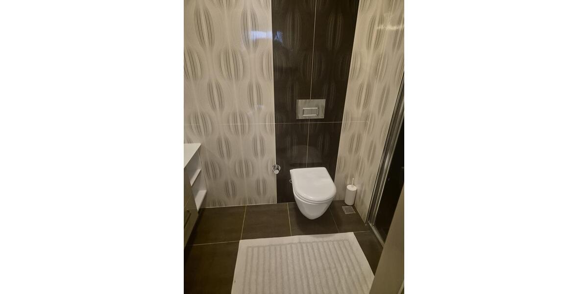 Etagenwohnung Bochum Höntrop - 2 Zimmer, 120 m&sup2;, 175.000&euro; | Angebot:26336481