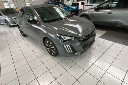Peugeot 208 33.900 km 15.100 &euro; Gelsenkirchen 45892