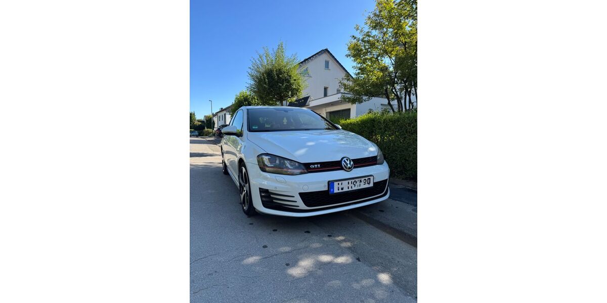 VW Golf 172.000 km 11.500 &euro; HAAN 42781