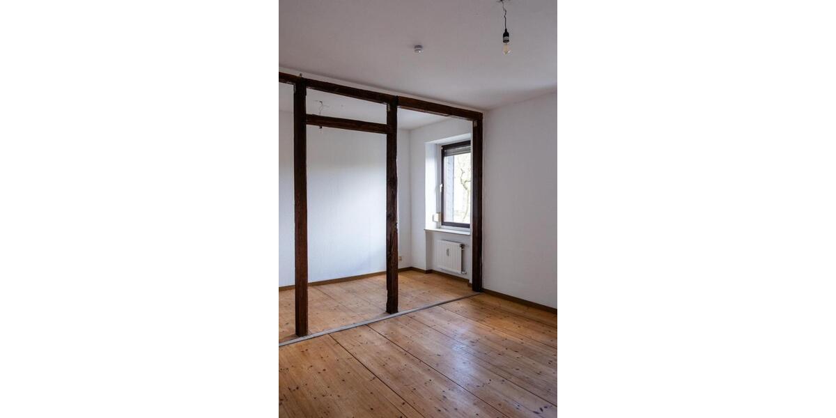 Etagenwohnung Bochum Bochum-Südwest - 4 Zimmer, 110 m&sup2;, 900&euro; | Angebot:26135859