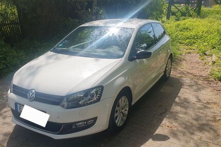 VW Polo 149.000 km 5.100 &euro; Essen 45309