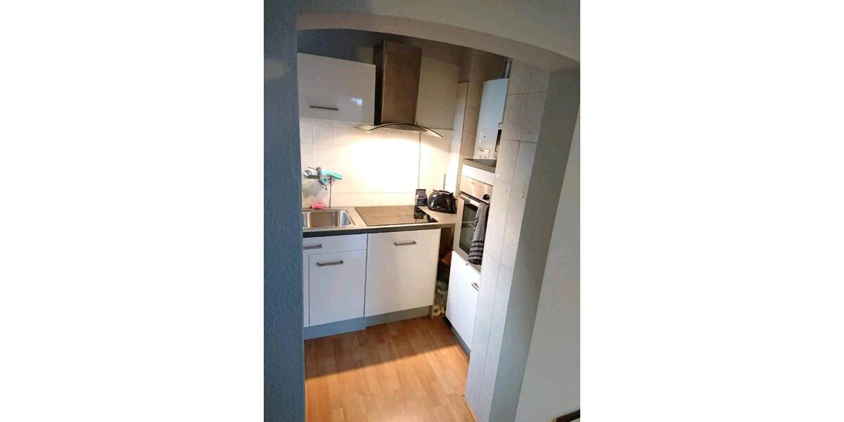 Dachgeschoßwohnung Wermelskirchen - 3.5 Zimmer, 60 m&sup2;, 132.000&euro; | Angebot:25887273