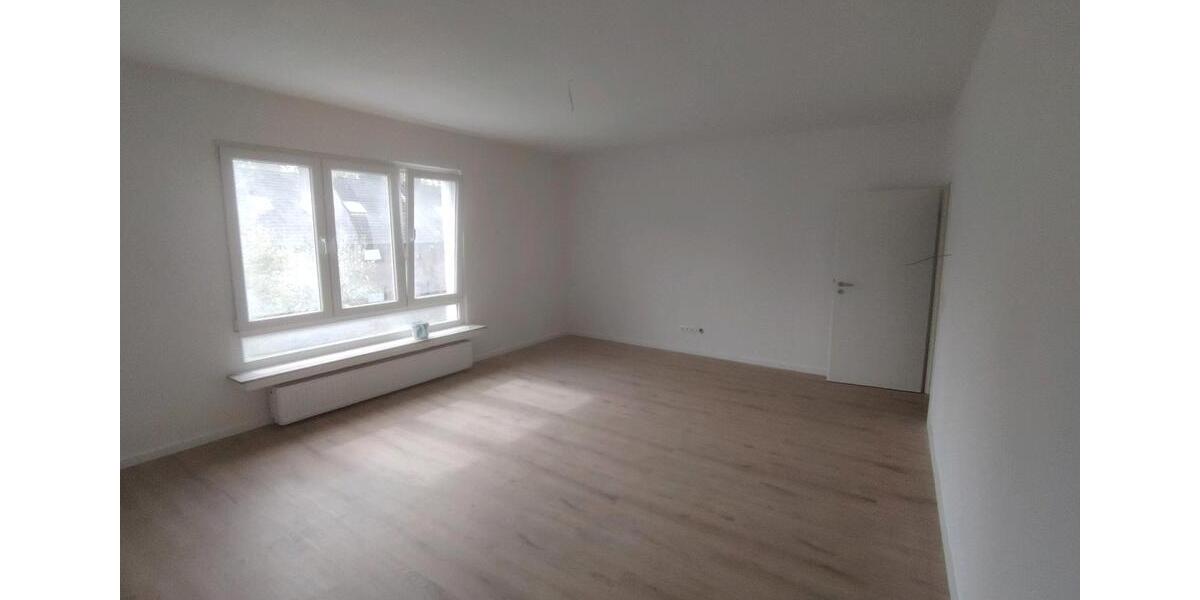 Etagenwohnung Bochum Günnigfeld - 3 Zimmer, 92 m&sup2;, 950&euro; | Angebot:26126124