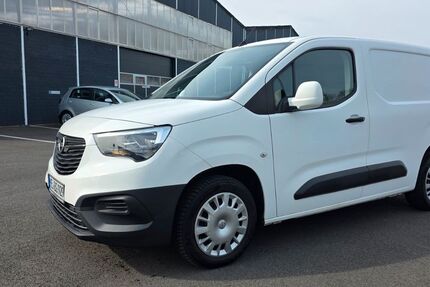 Opel Combo 47.640 km 12.300 &euro; Solingen 42699
