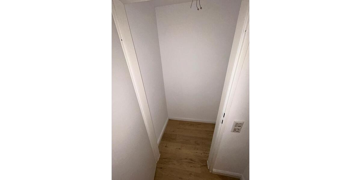 Etagenwohnung Wuppertal Arrenberg - 2 Zimmer, 64 m&sup2;, 870&euro; | Angebot:26338792