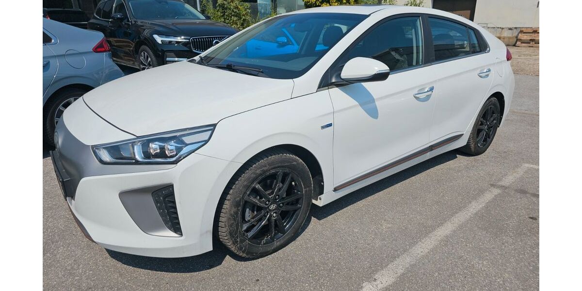 Hyundai IONIQ 54.330 km 12.999 &euro; Gelsenkirchen 45884