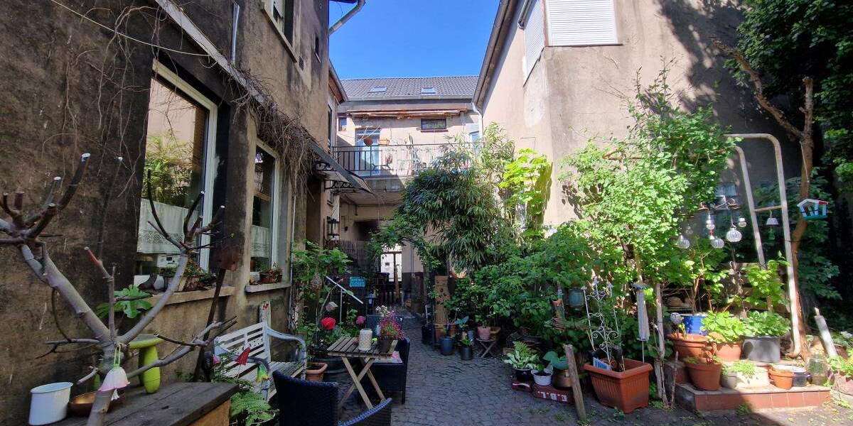 Einfamilienhaus Oberhausen - 1 Zimmer, 385 m&sup2;, 349.000&euro; | Angebot:27143038