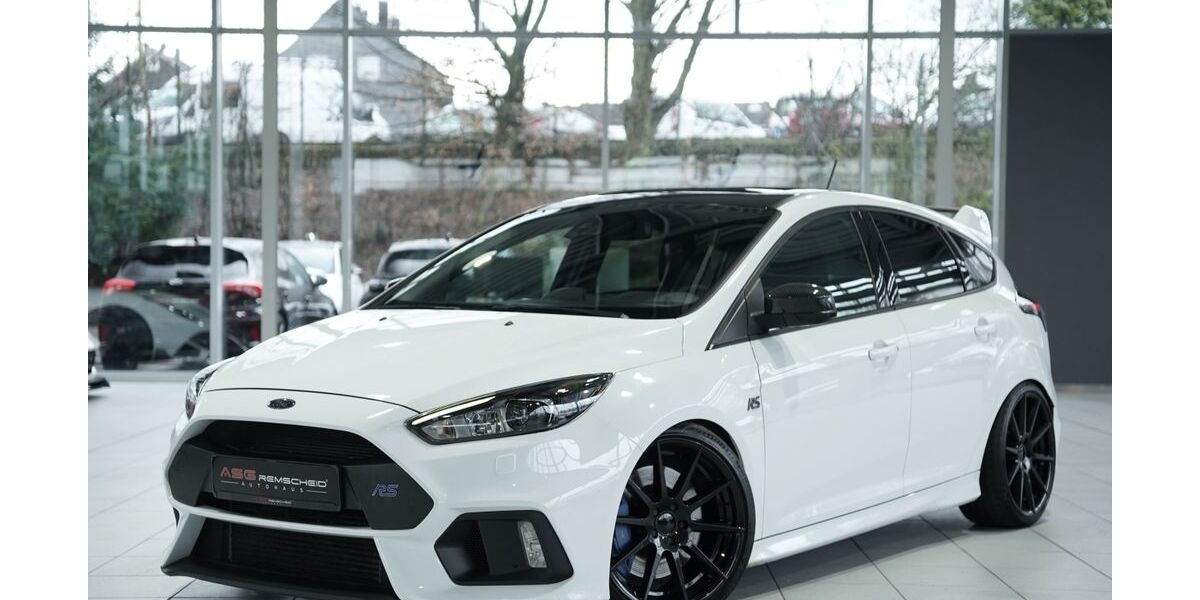 Ford Focus 69.500 km 31.800 &euro; Remscheid/NRW 42855