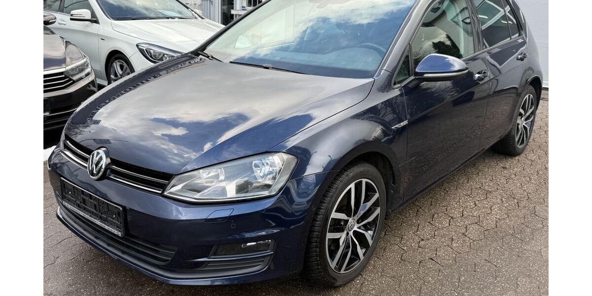 VW Golf 113.450 km 9.899 &euro; Heiligenhaus 42579