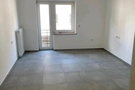 Wohnung Remscheid - 2 Zimmer, 67 m&sup2;, 535&euro; | Angebot:26356330
