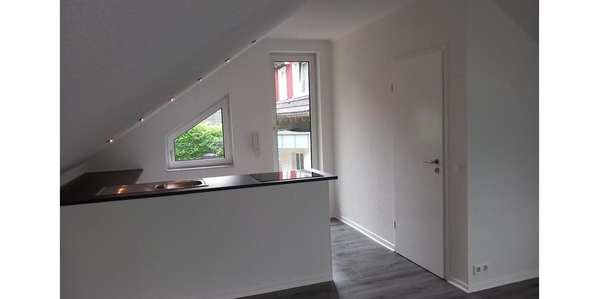 Hochparterre Remscheid Reinshagen - 2 Zimmer, 55 m&sup2;, 650&euro; | Angebot:26137588