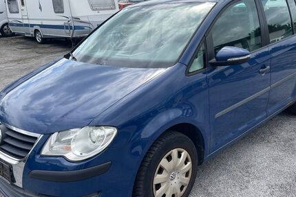VW Touran 327.557 km 1.700 &euro; Wuppertal 42107