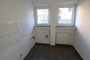 Etagenwohnung Wuppertal Elberfeld - 2 Zimmer, 70 m&sup2;, 450&euro; | Angebot:26180125