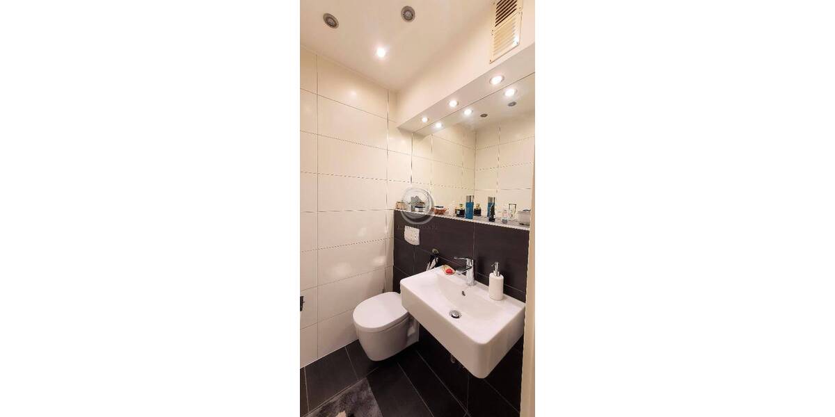Etagenwohnung Hagen Hohenlimburg - 3 Zimmer, 110 m&sup2;, 240.000&euro; | Angebot:26403203