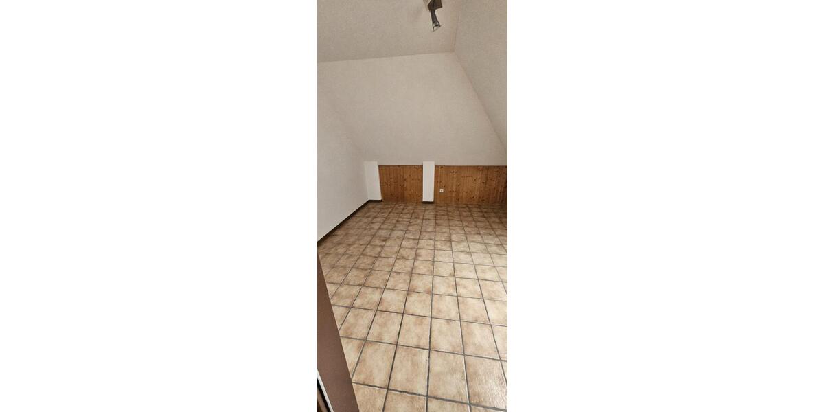 Etagenwohnung Hagen Hohenlimburg - 1 Zimmer, 58 m&sup2;, 327&euro; | Angebot:26133345
