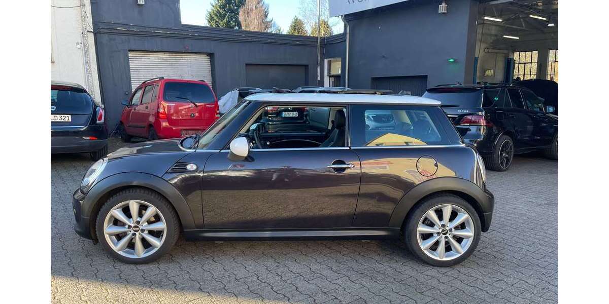Mini Cooper 77.000 km 11.500 &euro; Solingen 42653