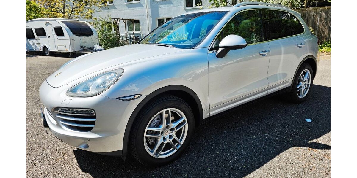 Porsche Cayenne 218.190 km 16.900 &euro; Wuppertal 42285