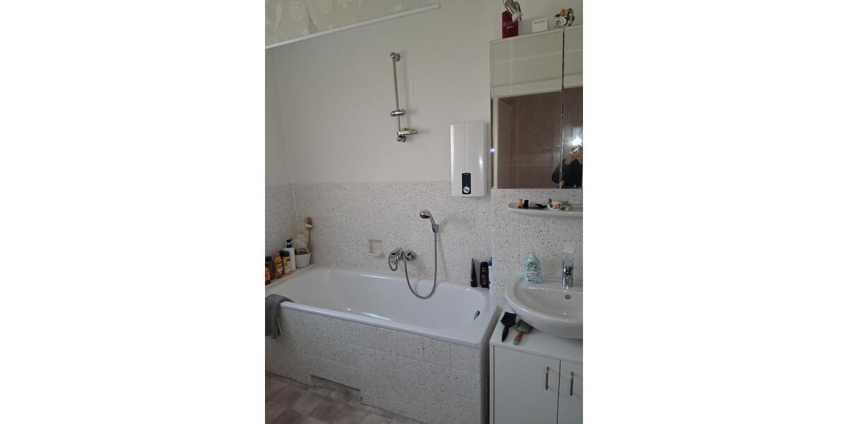 Etagenwohnung Oberhausen Biefang - 2 Zimmer, 49 m&sup2;, 415&euro; | Angebot:26354381