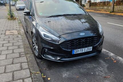 Ford S-Max 145.700 km 17.900 &euro; Remscheid 42855
