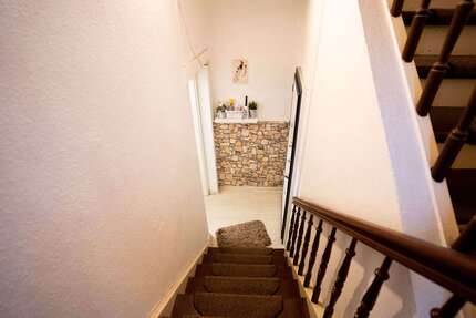 Wohnung Solingen - 5 Zimmer, 64 m&sup2;, 140.000&euro; | Angebot:27254388