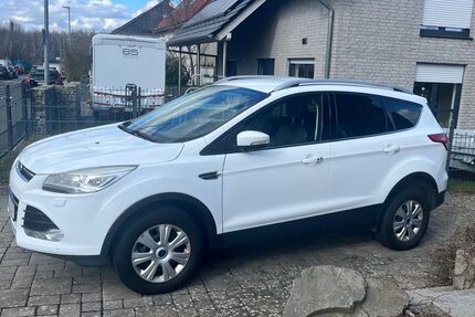 Ford Kuga 128.000 km 8.000 &euro; Breckerfeld 58339