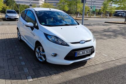 Ford Fiesta 108.200 km 4.490 &euro; Dortmund 44139