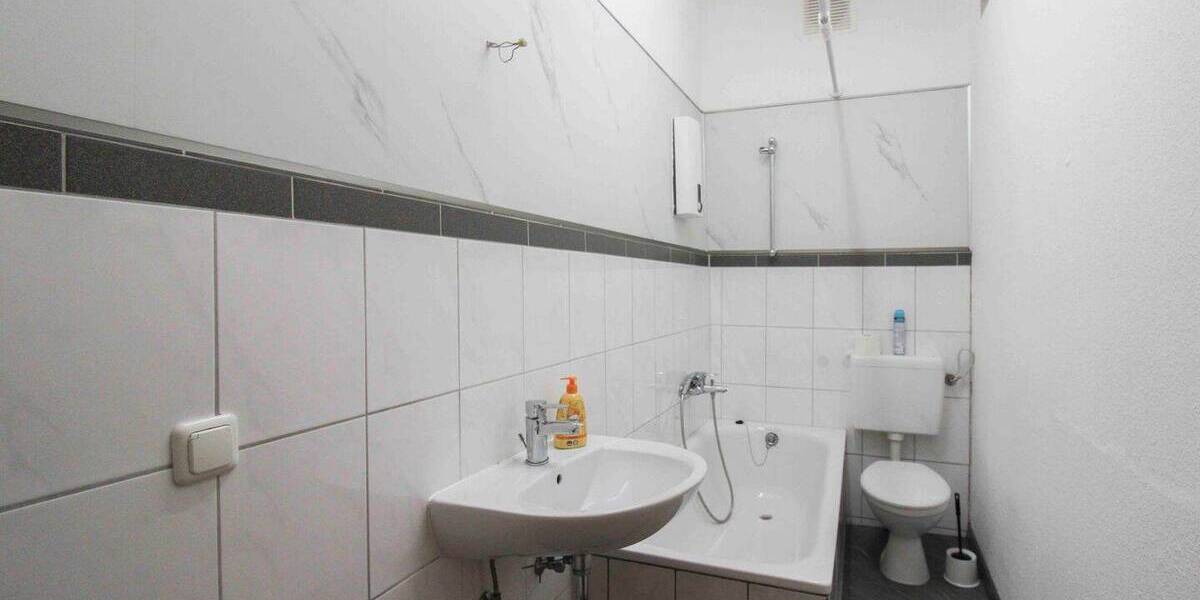 Etagenwohnung Essen Steele - 4 Zimmer, 102 m&sup2;, 135.000&euro; | Angebot:26377781
