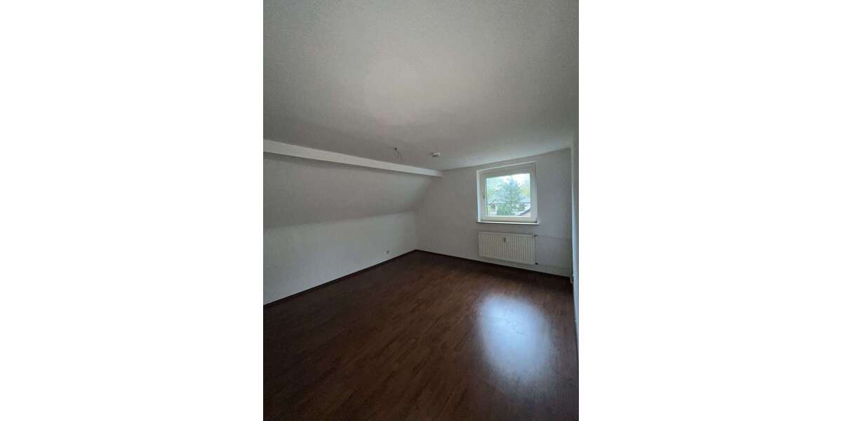 Etagenwohnung Gelsenkirchen Bismarck - 3 Zimmer, 57 m&sup2;, 430&euro; | Angebot:26401014
