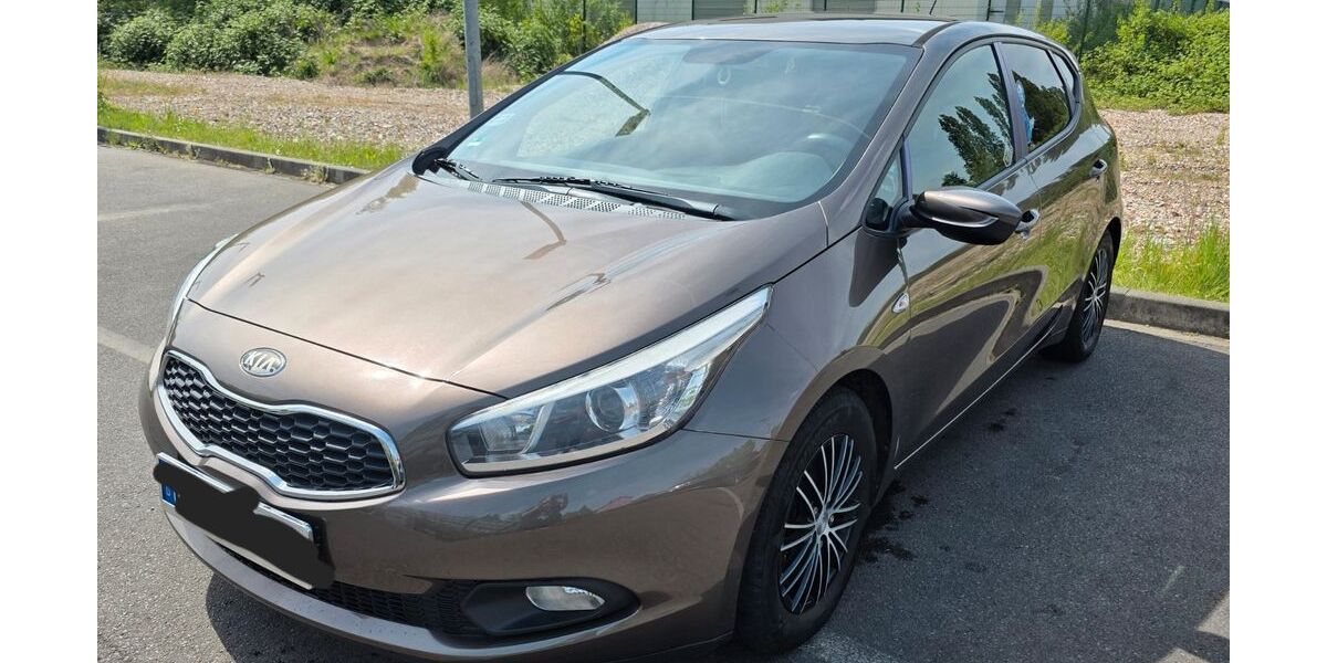 Kia ceed / Ceed 117.000 km 6.500 &euro; Wetter (Ruhr) 58300