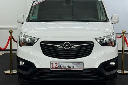 Opel Combo 118.957 km 11.899 &euro; Oberhausen 46049