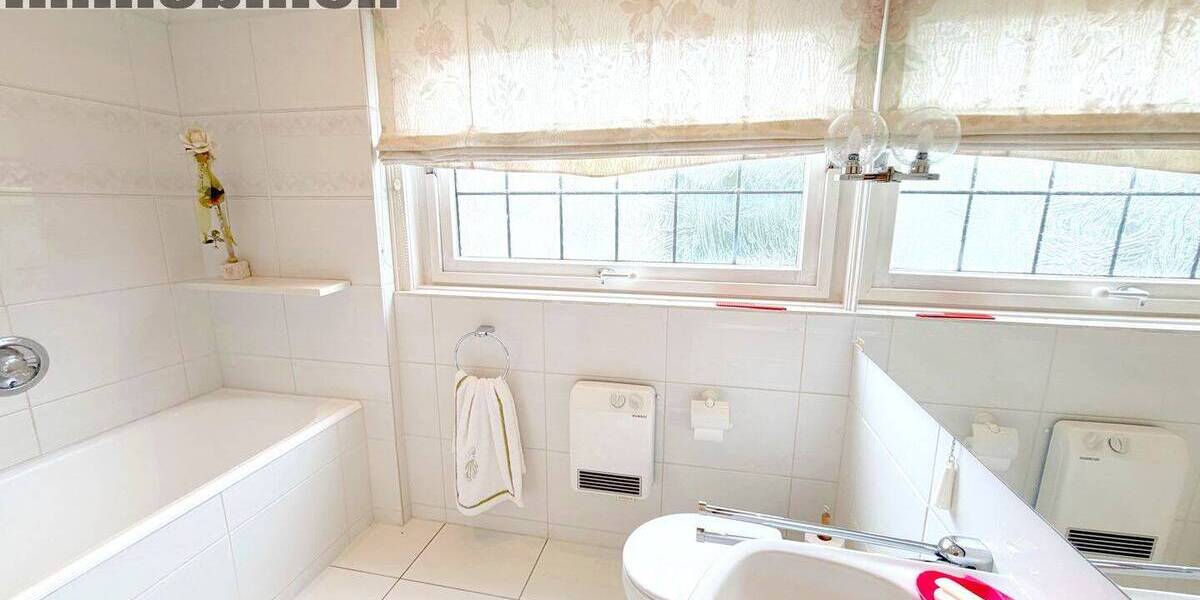 Doppelhaushälfte Schwerte Villigst - 3 Zimmer, 103 m&sup2;, 175.000&euro; | Angebot:26816432