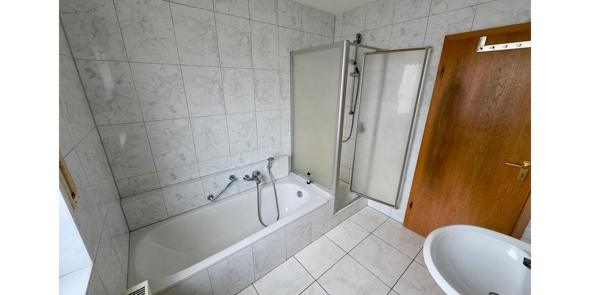 Etagenwohnung Hagen Hohenlimburg - 3 Zimmer, 78 m&sup2;, 660&euro; | Angebot:26358761