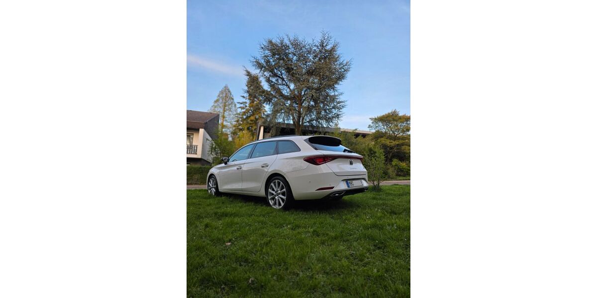 Seat Leon 82.000 km 19.999 &euro; Mülheim 45475