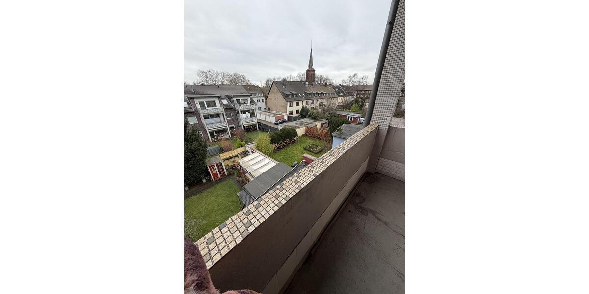 Etagenwohnung Duisburg Mittelmeiderich - 3 Zimmer, 84 m&sup2;, 500&euro; | Angebot:26193557