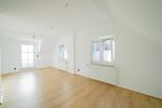 Einfamilienhaus Ratingen Tiefenbroich - 5 Zimmer, 220 m&sup2;, 2.500&euro; | Angebot:24815445
