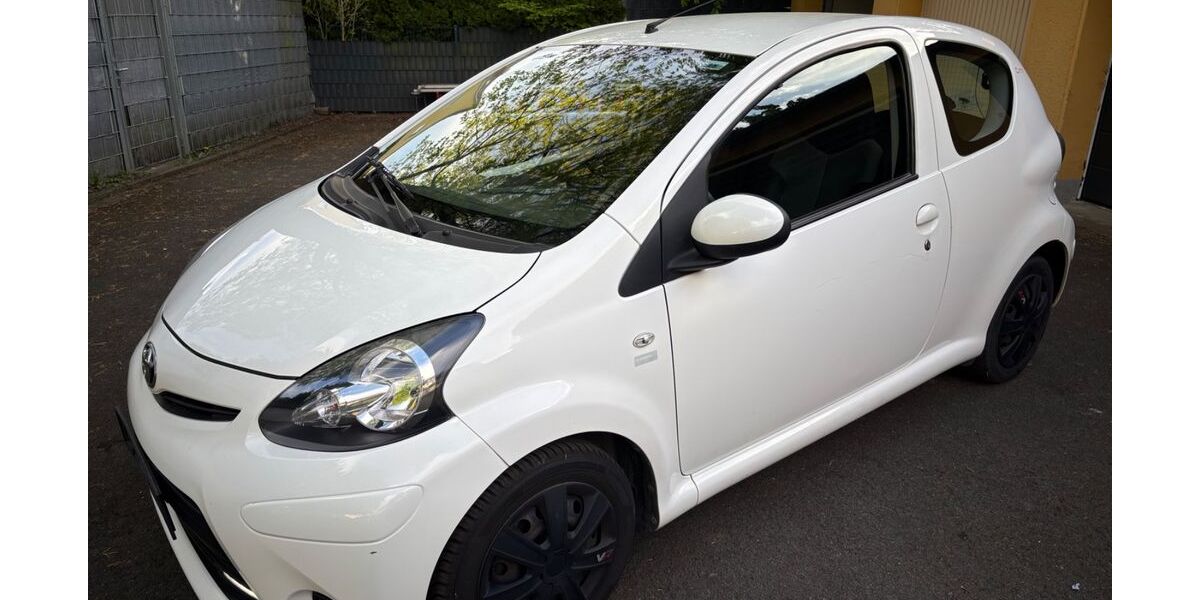 Toyota Aygo (X) 162.000 km 2.490 &euro; Wetter 58300