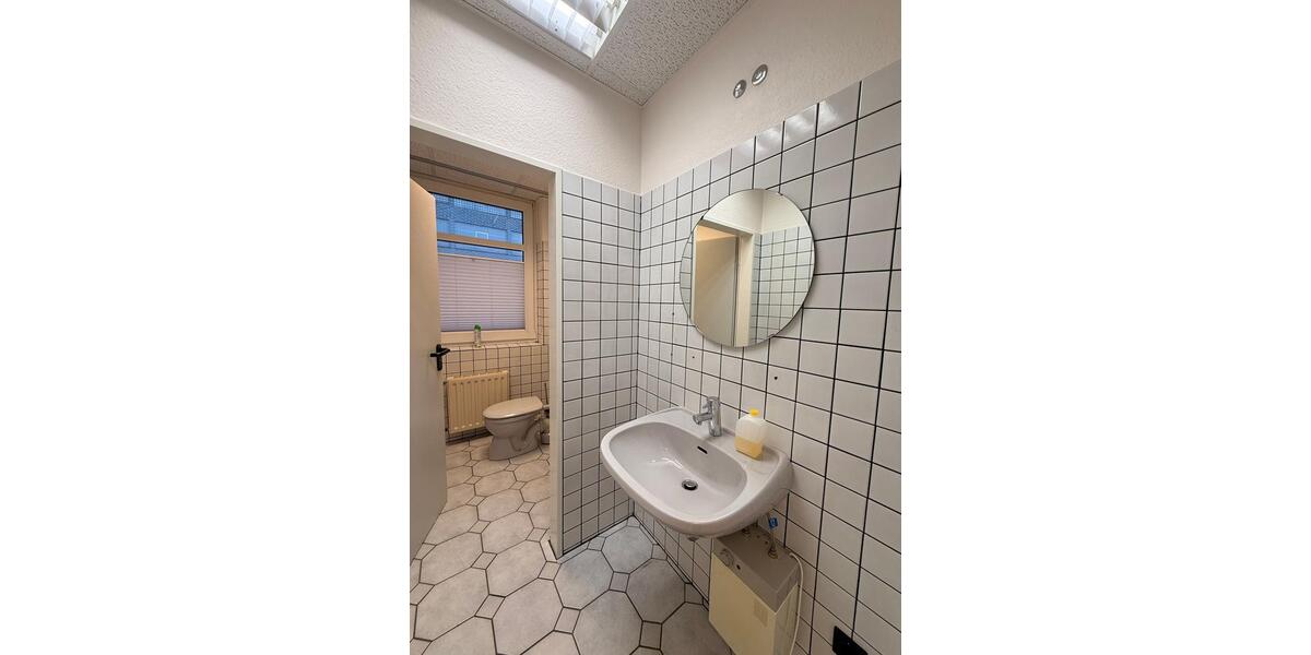 Gewerbeobjekt Remscheid Lüttringhausen - 2.390&euro; | Angebot:26269426