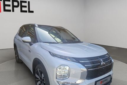 Mitsubishi Plug-in Hybrid Outlander 3.000 km 52.990 &euro; Wuppertal 42117