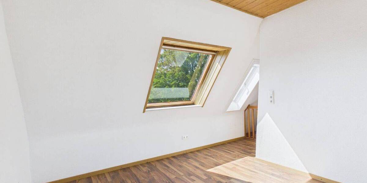 Etagenwohnung Schwerte - 7 Zimmer, 64 m&sup2;, 139.000&euro; | Angebot:26842233