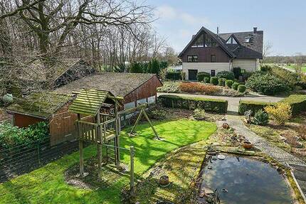 Haus Waltrop - 8 Zimmer, 316 m&sup2;, 549.500&euro; | Angebot:26343718