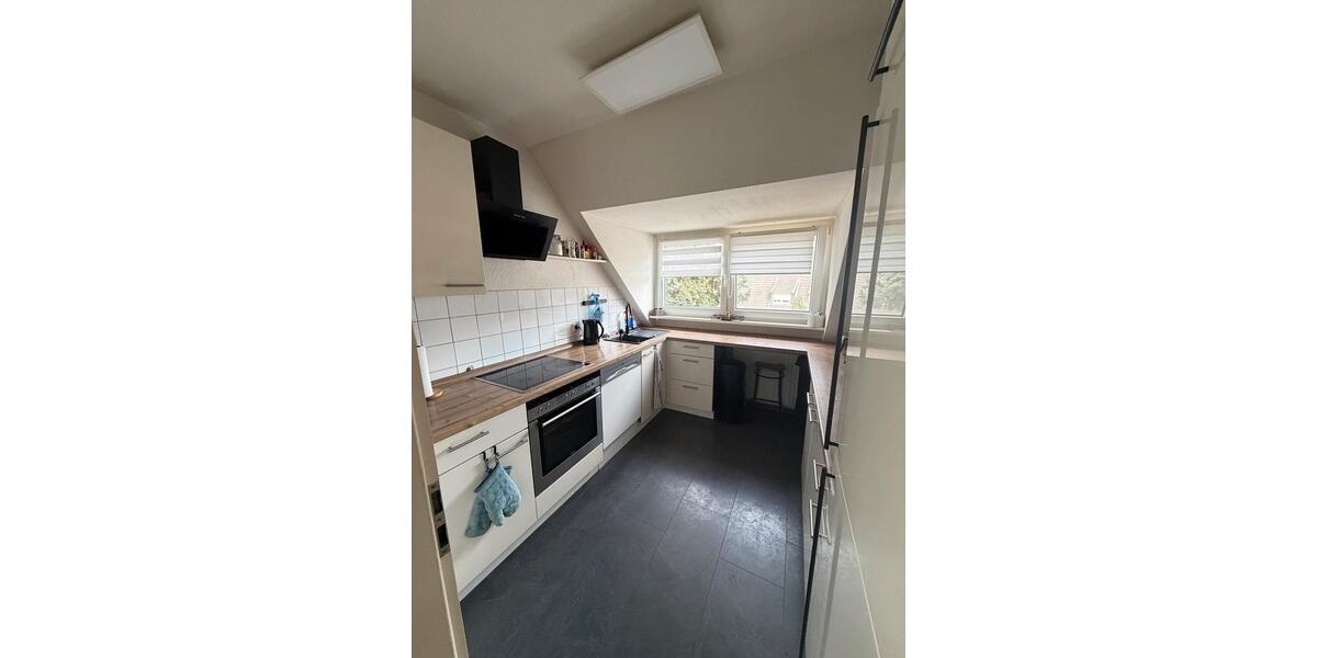 Dachgeschoßwohnung Essen Stadtbezirk IV - 2 Zimmer, 47 m&sup2;, 450&euro; | Angebot:26354171