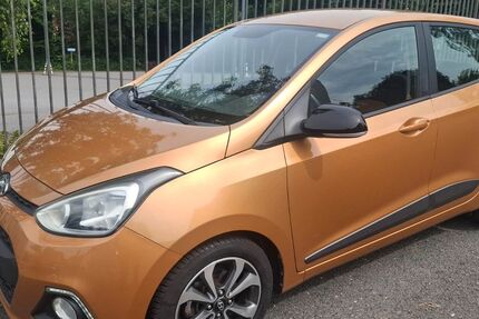 Hyundai i10 86.000 km 6.890 &euro; wuppertal 42277
