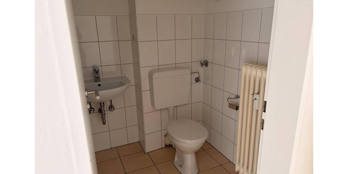 Etagenwohnung Solingen Wald - 2 Zimmer, 61 m&sup2;, 421&euro; | Angebot:26210967