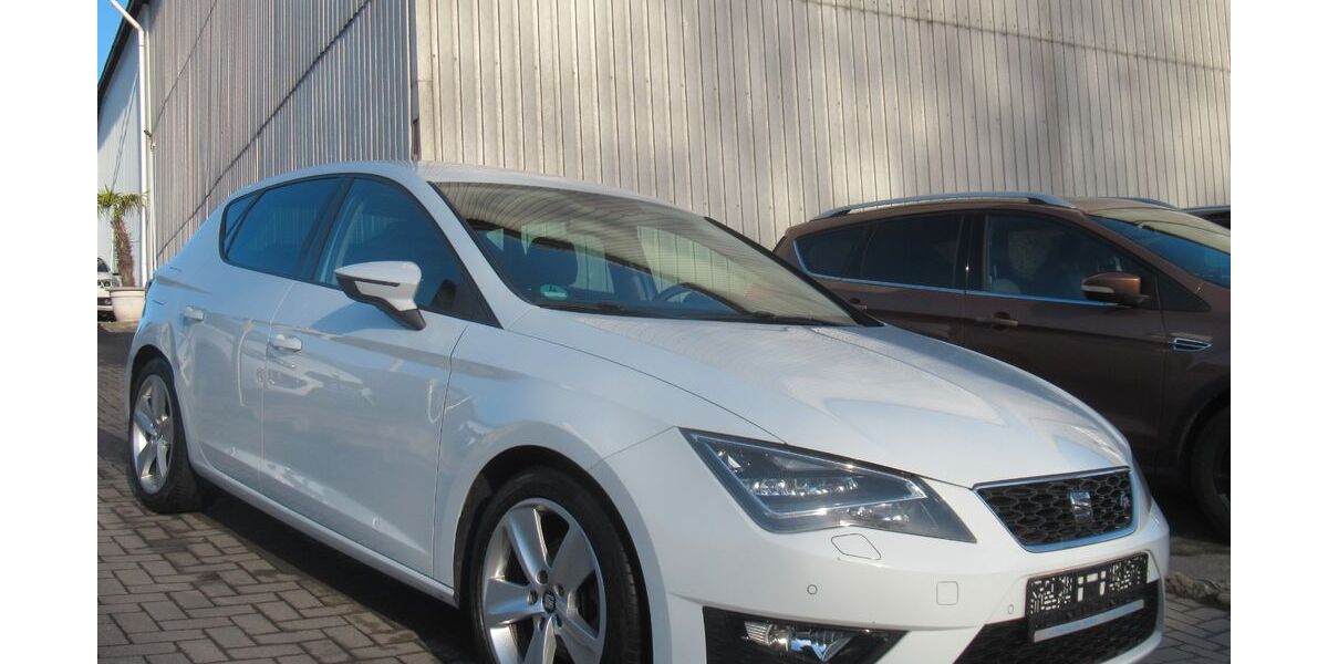 Seat Leon 96.356 km 11.890 &euro; Herne 44653
