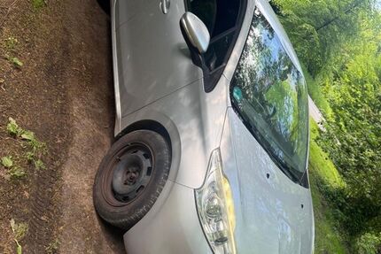 Peugeot 208 109.759 km 2.600 &euro; Dortmund 44145